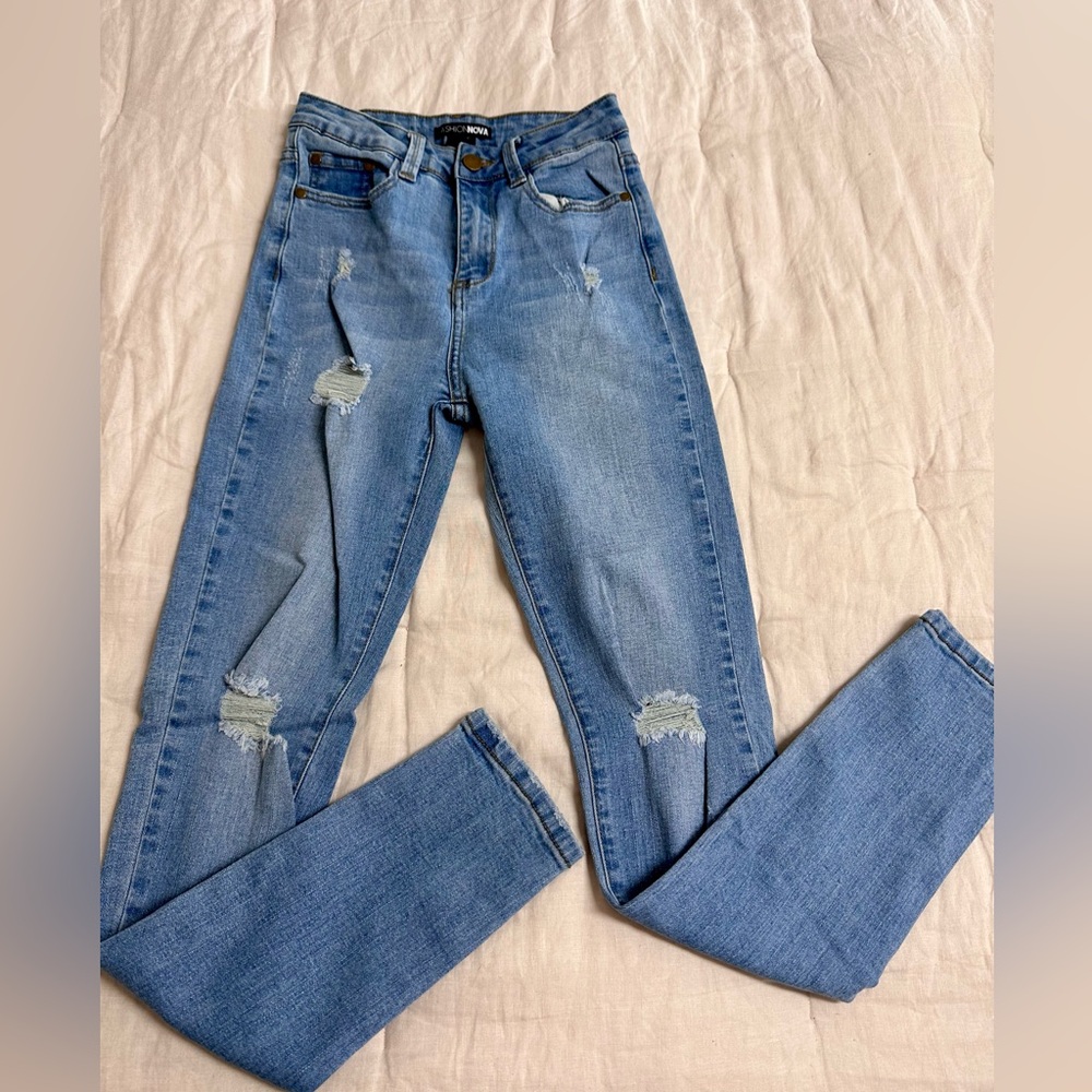 Fashion nova jeans